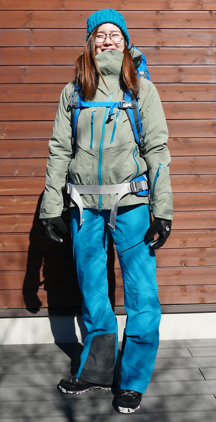 雪山ファッションコーデ（Mountain Hardwear編）／アウトドアファッションコーデ特集 ファッション 女性のための登山情報サイト  山ガールネット