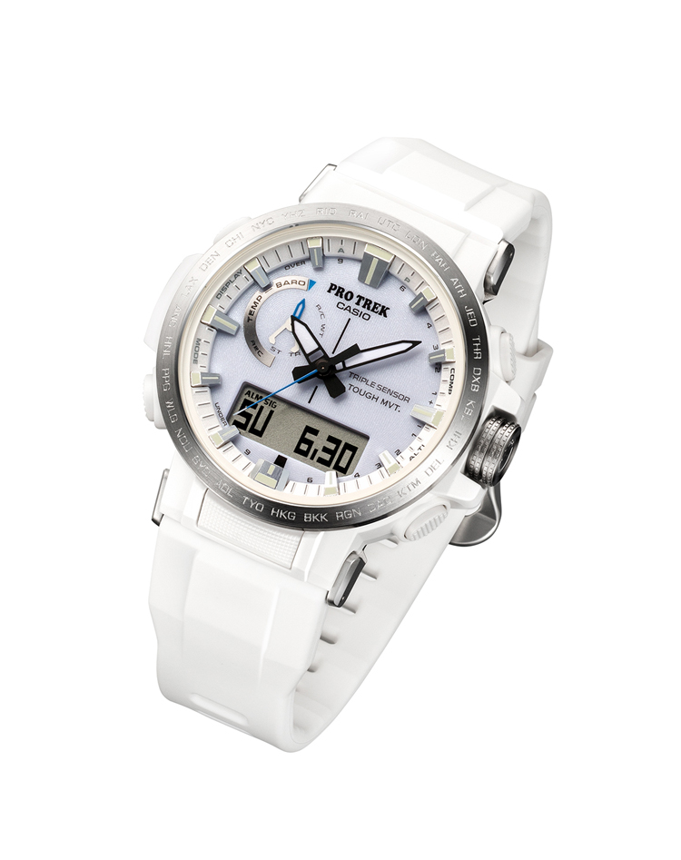 CASIO】小ぶりなサイズで女性にも着けやすいアウトドアウオッチ
