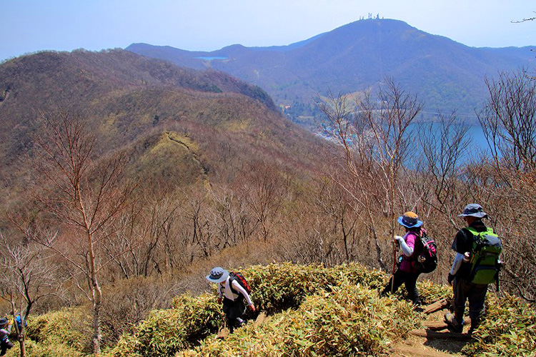 山ガールスペシャルイベント 女性限定 日本百名山 赤城山の最高峰 黒檜山と赤城神社参拝バスツアー 日帰り 5月23日 日 開催 イベント 女性のための登山情報サイト 山ガールネット 山ガールスペシャルイベント 女性限定 日本百名山 赤城山の最高峰 黒檜山と赤城神社参拝バスツアー 日帰り 5月23日 日 開催 イベント 女性のための登山情報サイト 山ガールネット